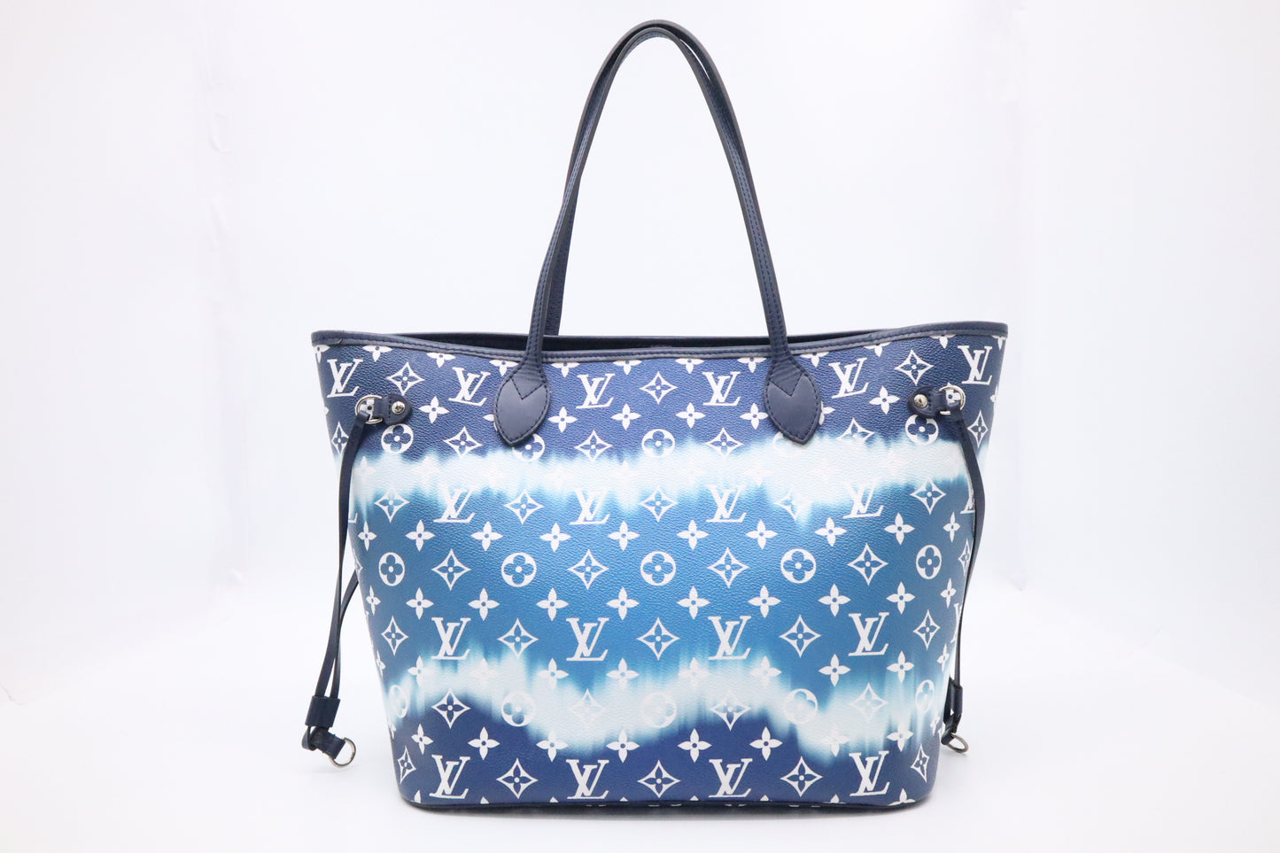 Neverfull MM in Blue Escale Monogram Canvas