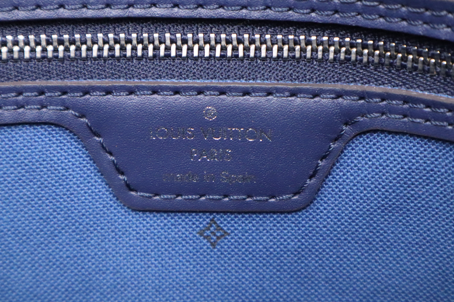 Neverfull MM in Blue Escale Monogram Canvas