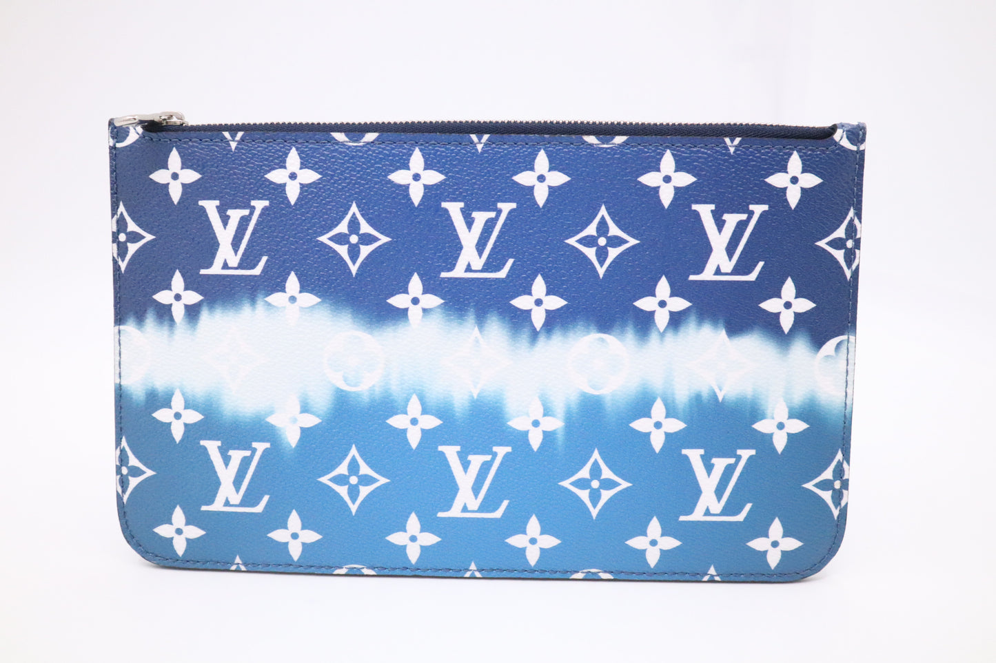 Neverfull MM in Blue Escale Monogram Canvas