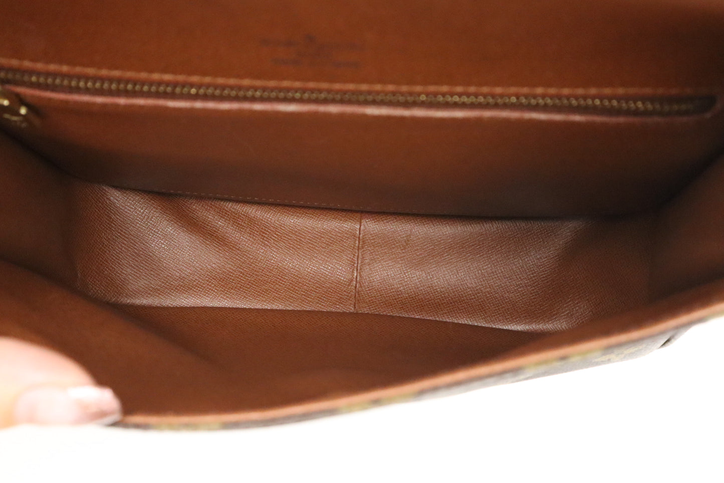Louis Vuitton Saint Cloud GM in Monogram Canvas
