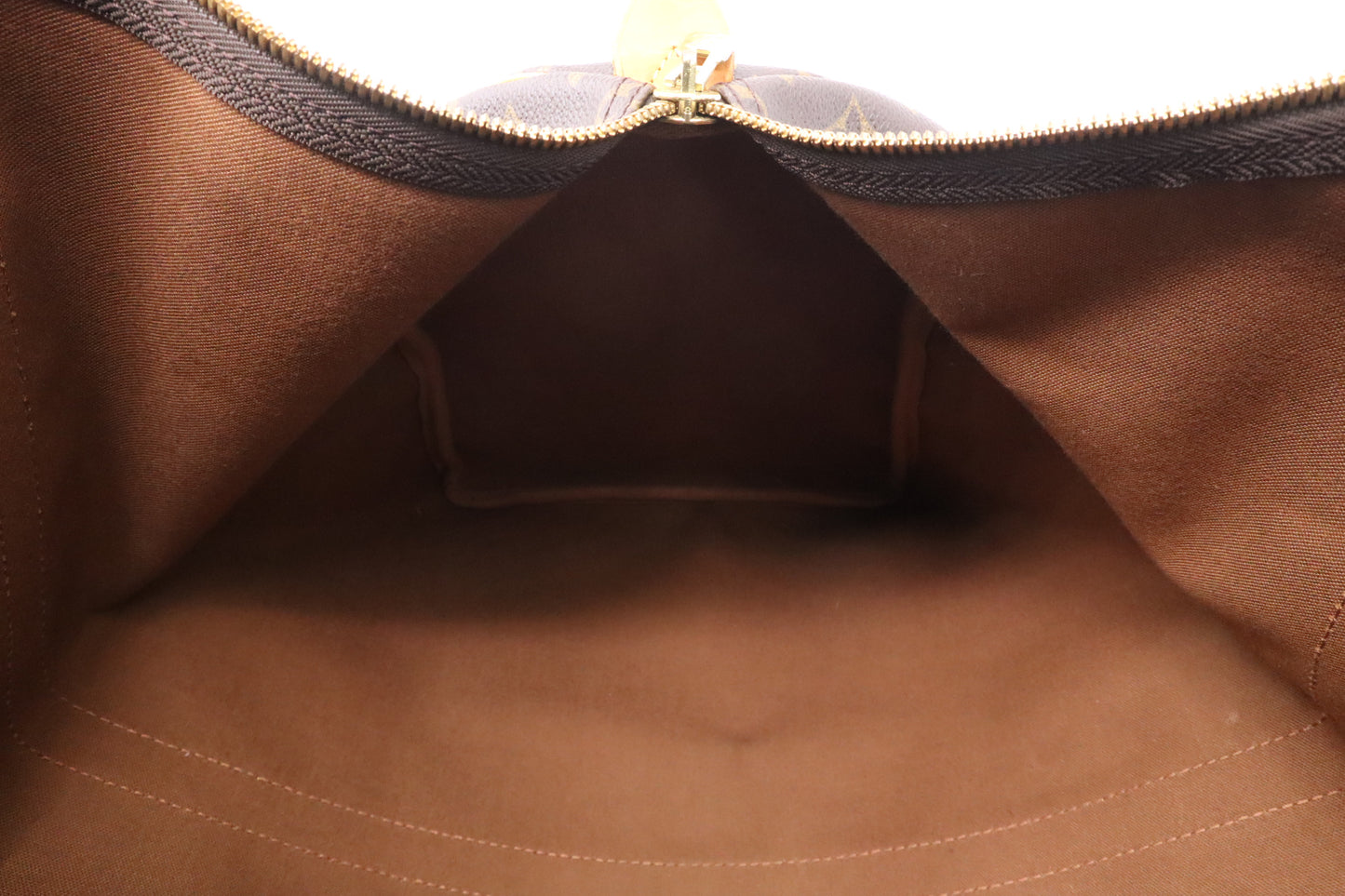 Louis Vuitton Keepall 50 in Monogram Canvas