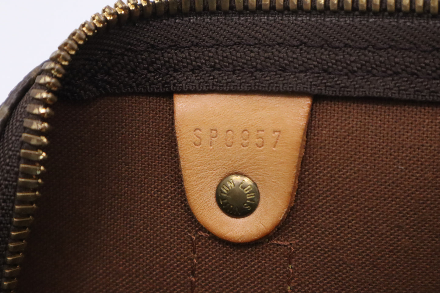 Louis Vuitton Keepall 50 in Monogram Canvas