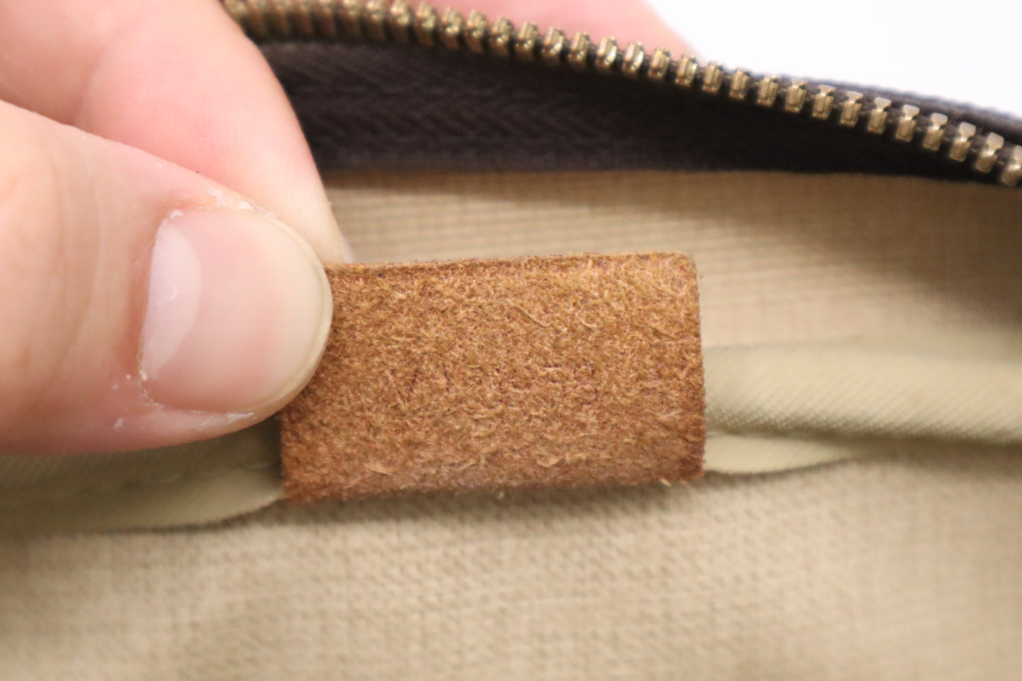 Louis Vuitton Deauville in Monogram Canavs