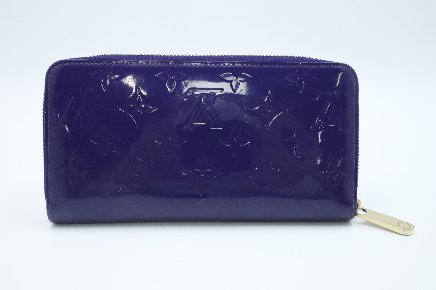 Louis Vuitton Long Zippy Wallet in Purple Vernis