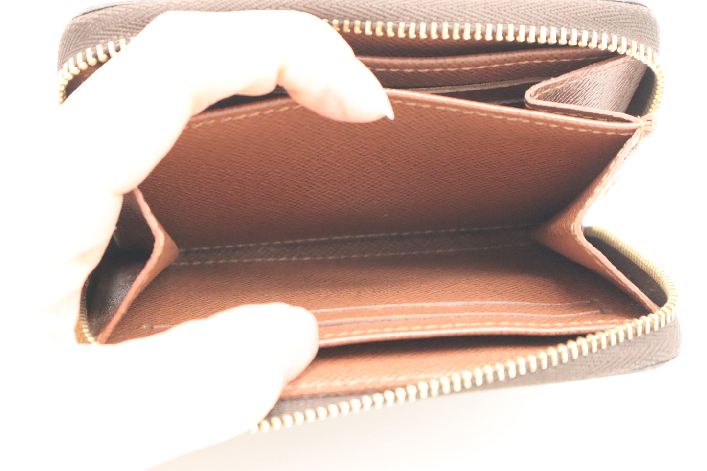 Louis Vuitton Zippy Coin Case in Monogram Canvas