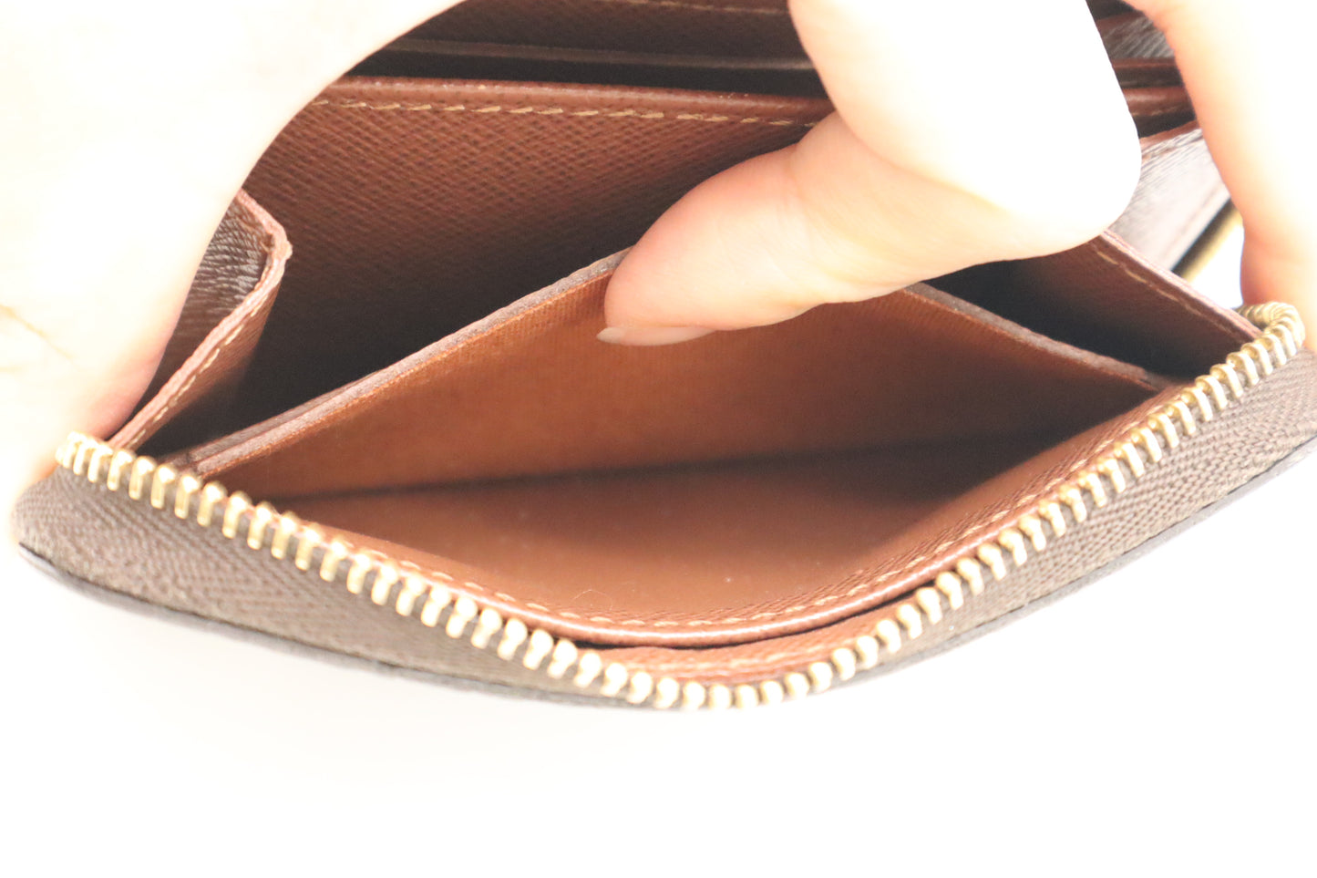 Louis Vuitton Zippy Coin Case in Monogram Canvas