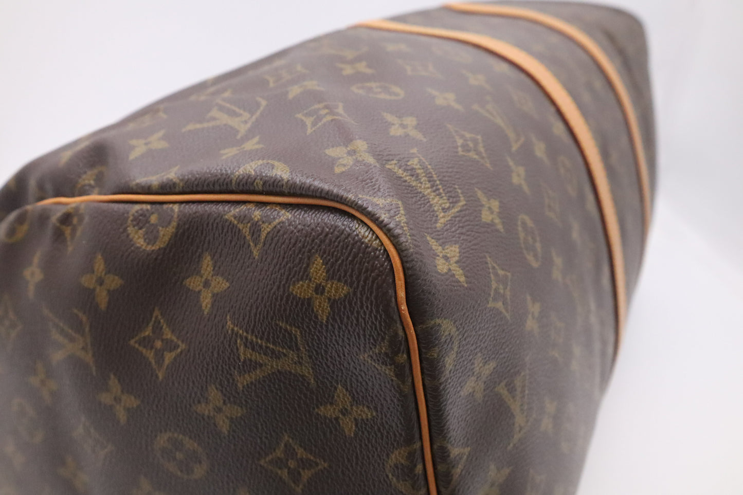 Louis Vuitton Keepall 55 in Monogram Canvas