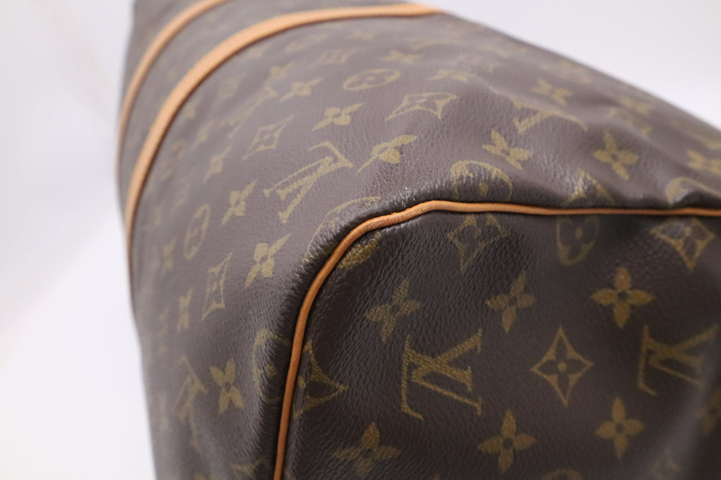 Louis Vuitton Keepall 55 in Monogram Canvas