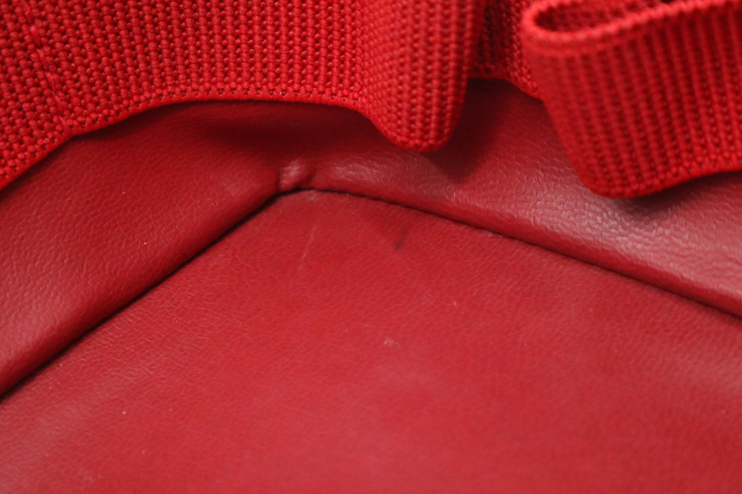 Chanel Vanity Pouch in Red Caviar Leather