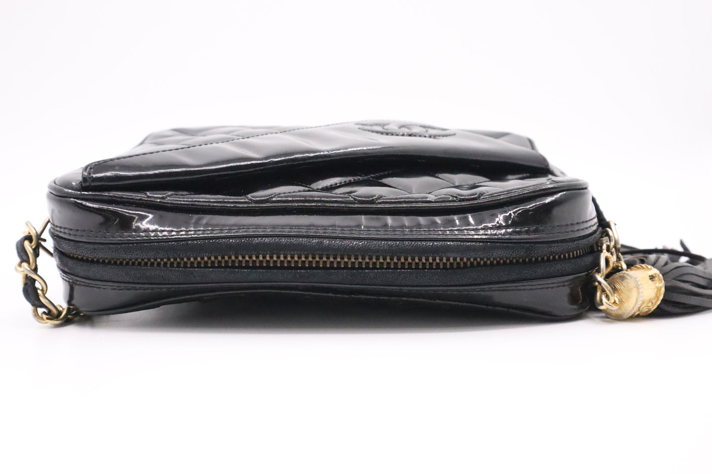 Chanel Shoulder Bag in Black Patent Leather