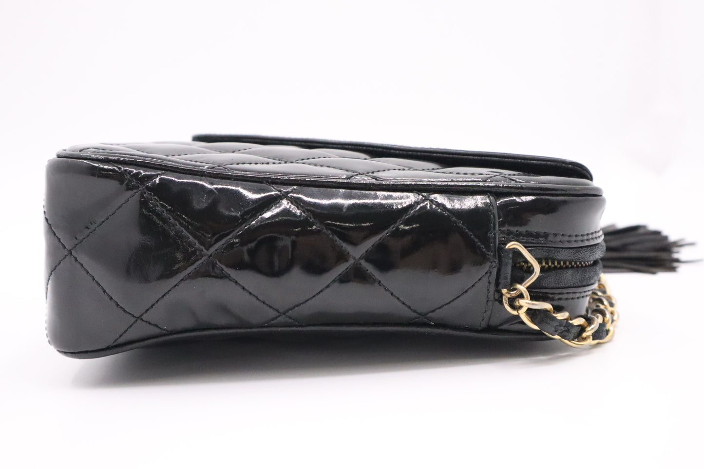 Chanel Shoulder Bag in Black Patent Leather