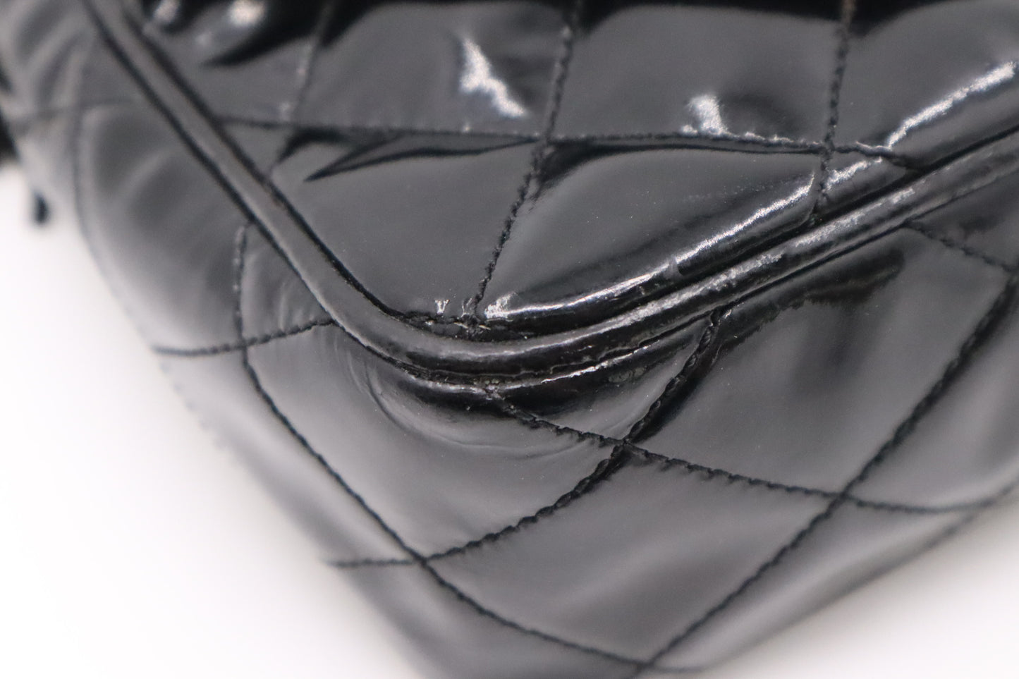 Chanel Shoulder Bag in Black Patent Leather