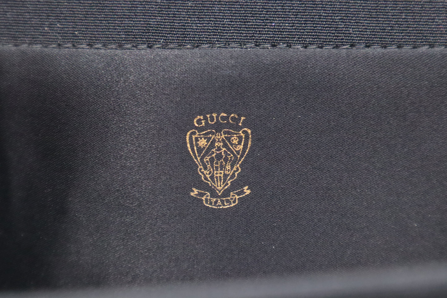 Gucci Shoulder Bag in Black Canvas