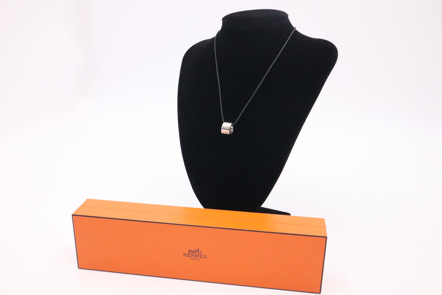 Hermes Necklace Ring in Sterling Silver