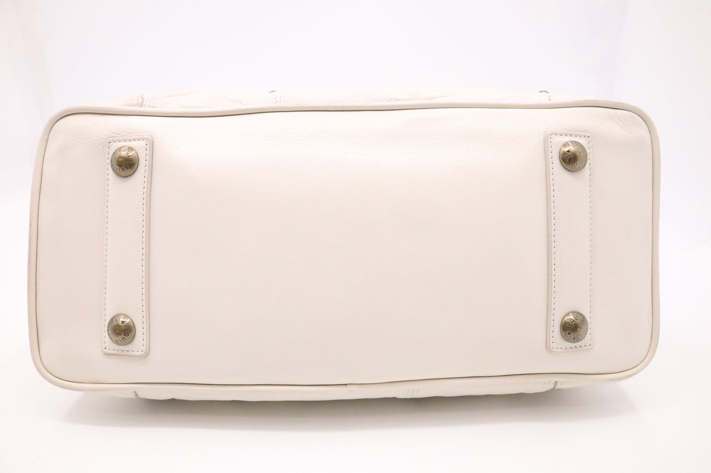 Louis Vuitton Sac Riveting in White Leather