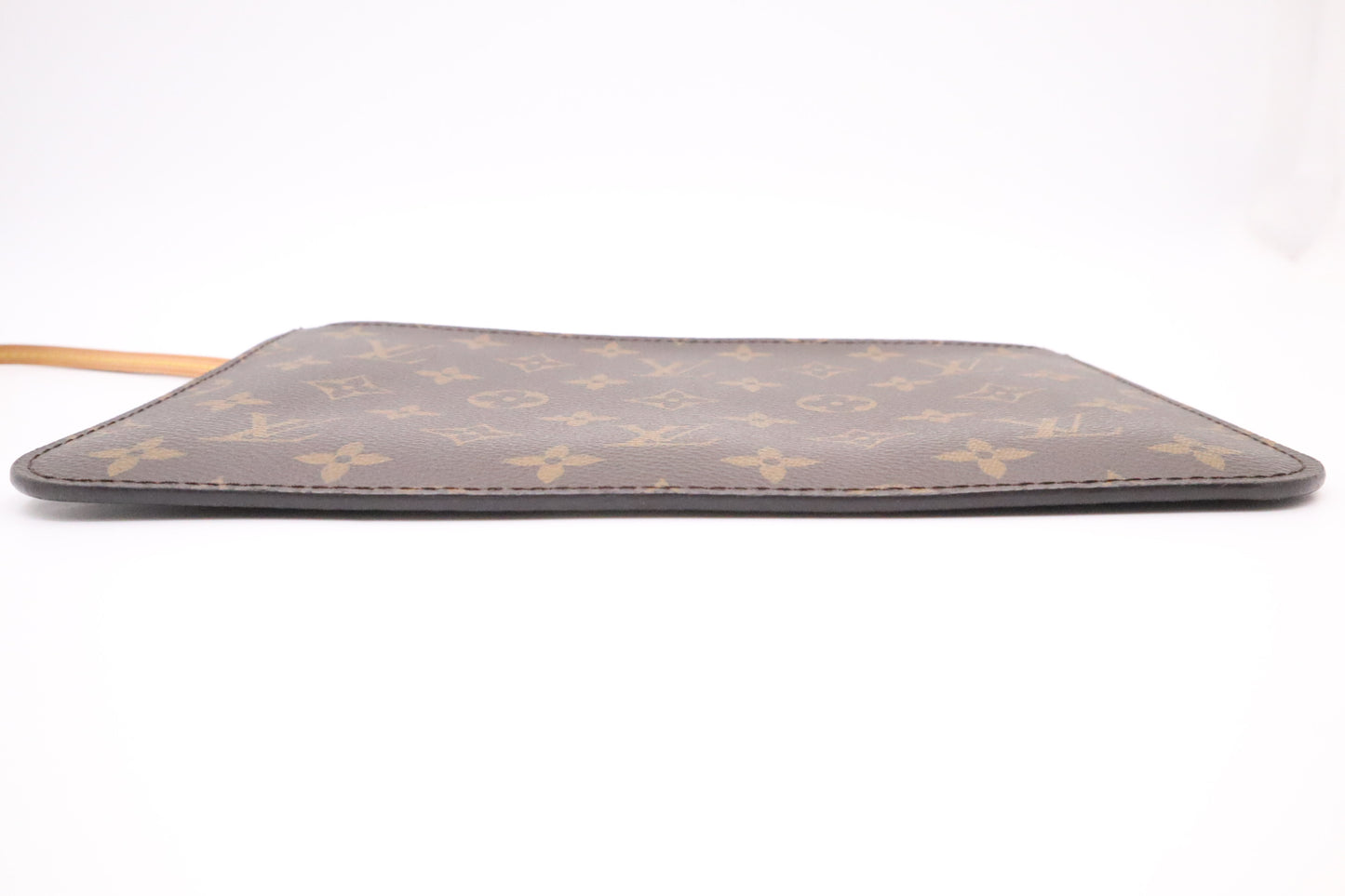 Louis Vuitton Neverfull Pouch in Monogram Canvas