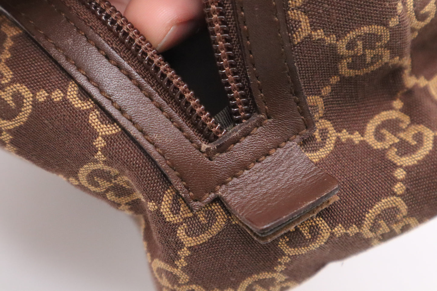 Gucci Pouch in Brown GG Canvas