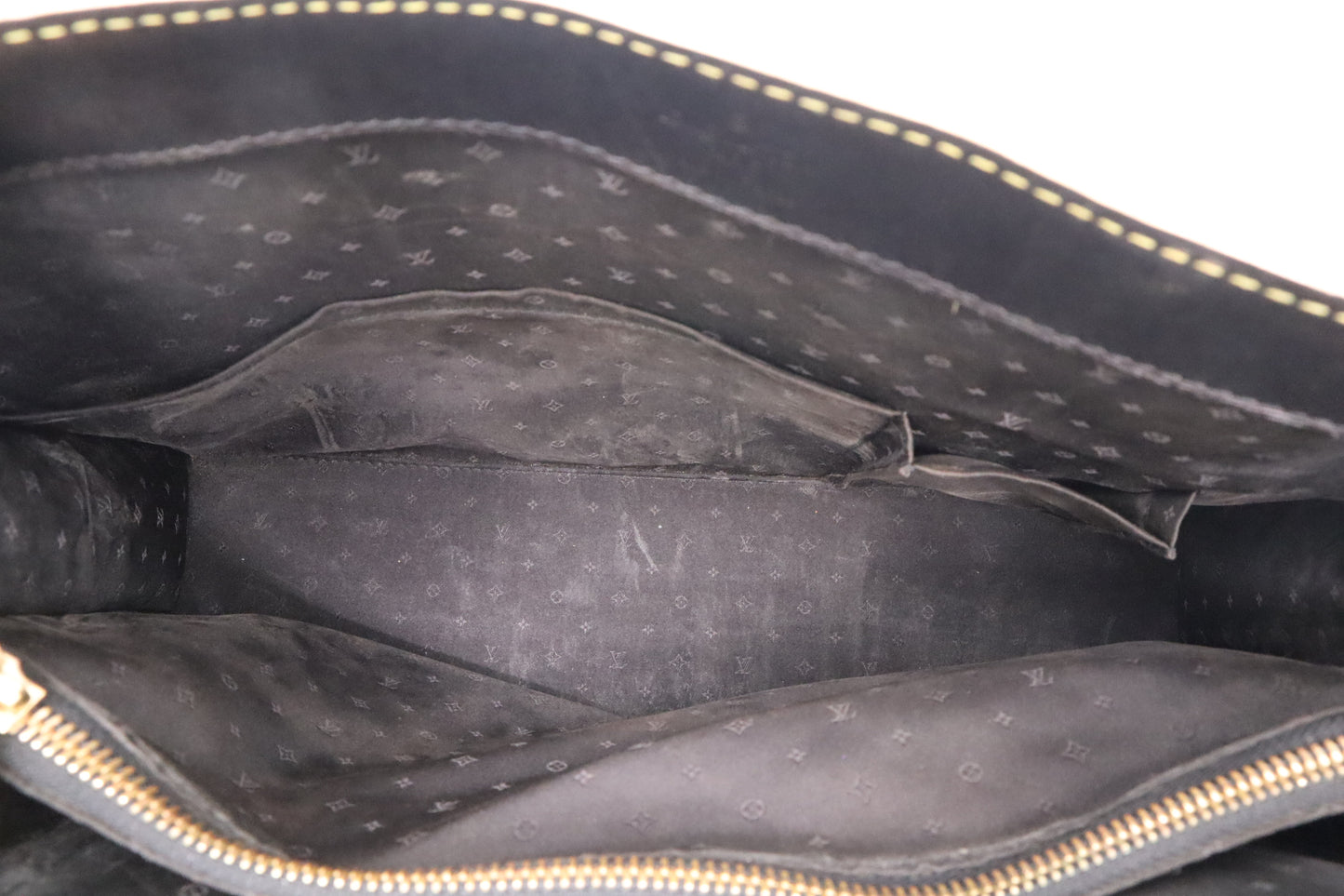 Louis Vuitton Le Fabuleux in Black Suhali Leather