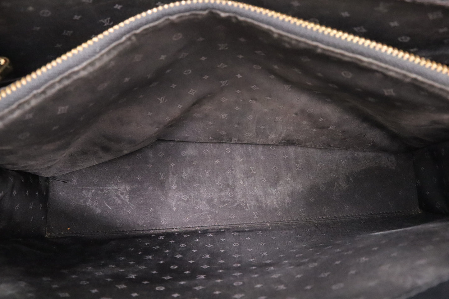 Louis Vuitton Le Fabuleux in Black Suhali Leather