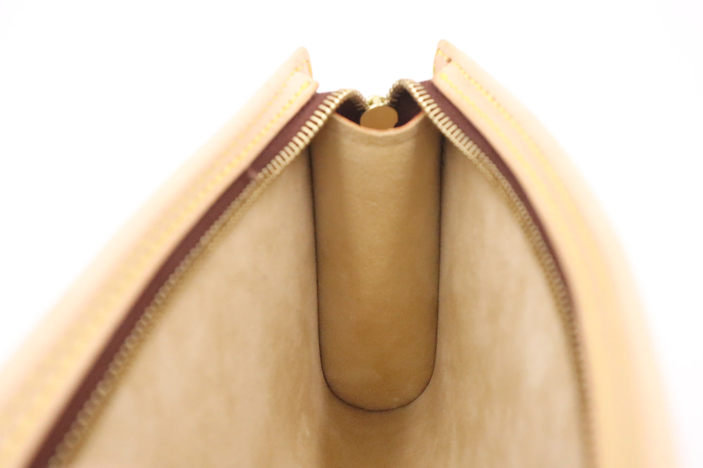 Louis Vuitton Male in Nomade Leather
