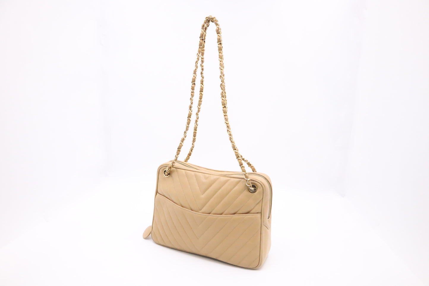 Chanel Shoulder Bag in Beige Leather