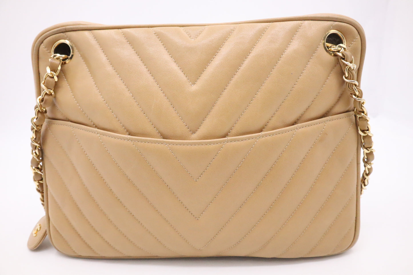 Chanel Shoulder Bag in Beige Leather