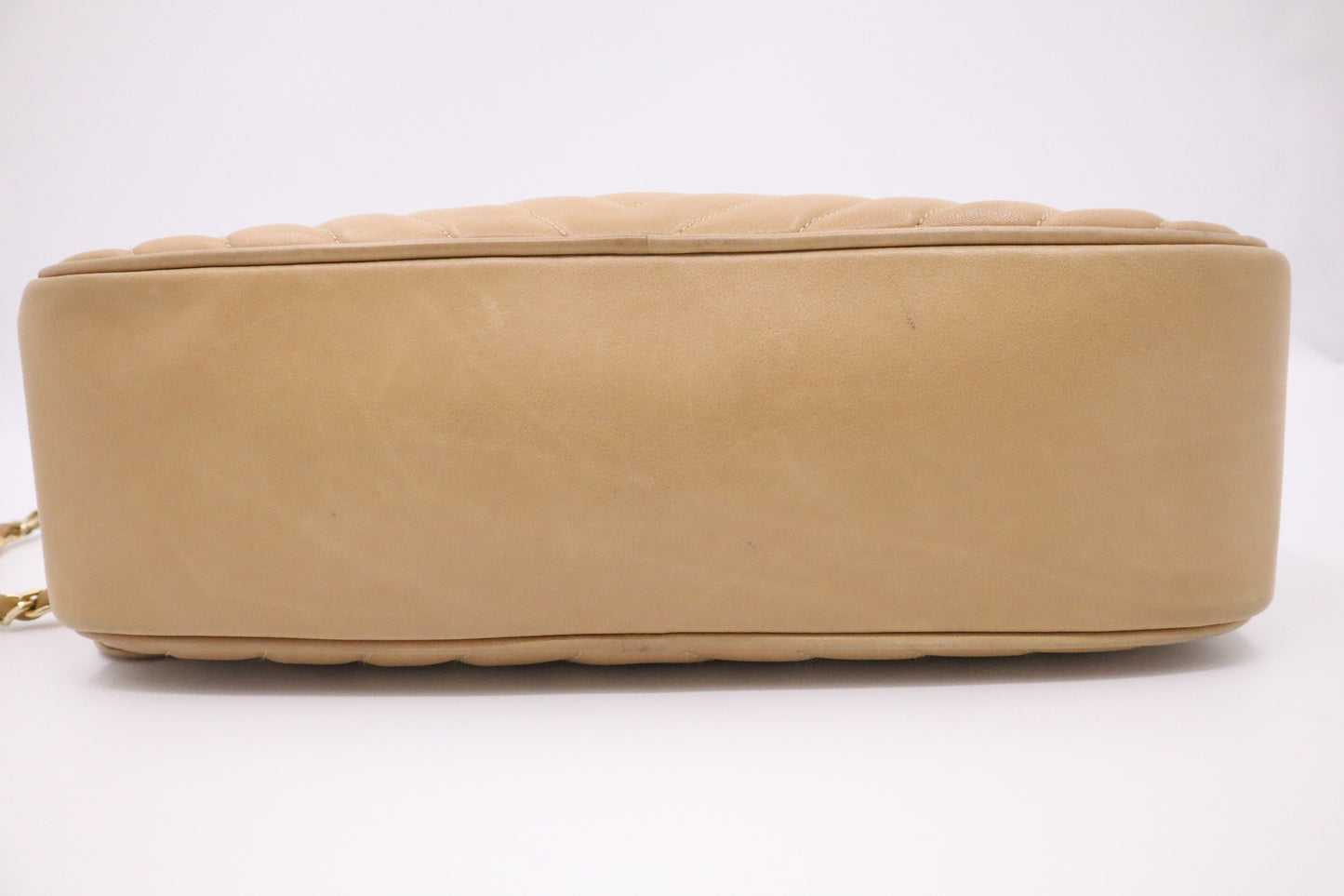 Chanel Shoulder Bag in Beige Leather