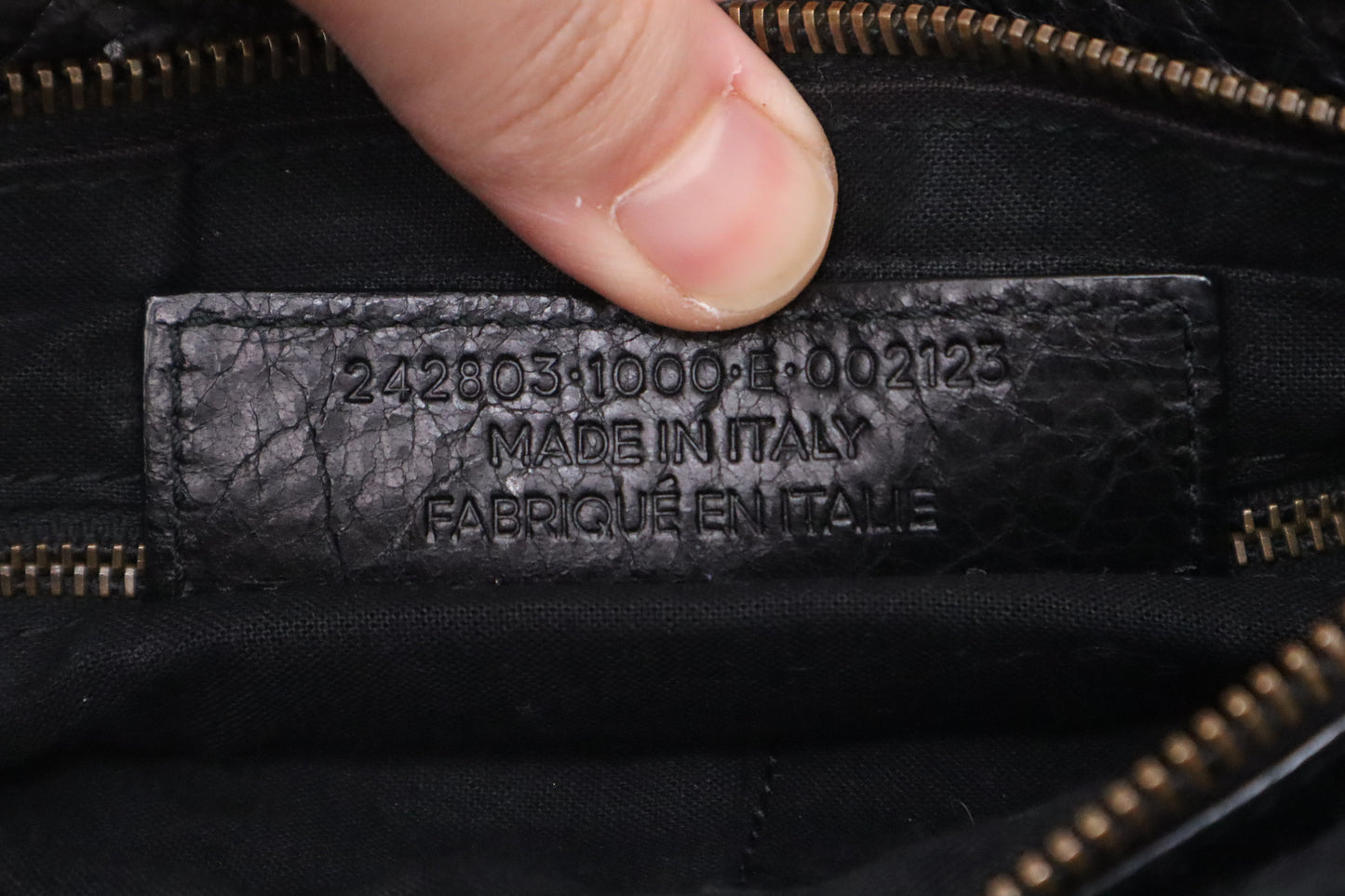 Balenciaga Le Cagole Shoulder Bag in Black Leather