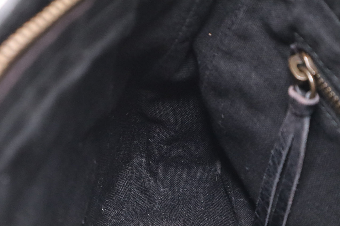 Balenciaga Le Cagole Shoulder Bag in Black Leather