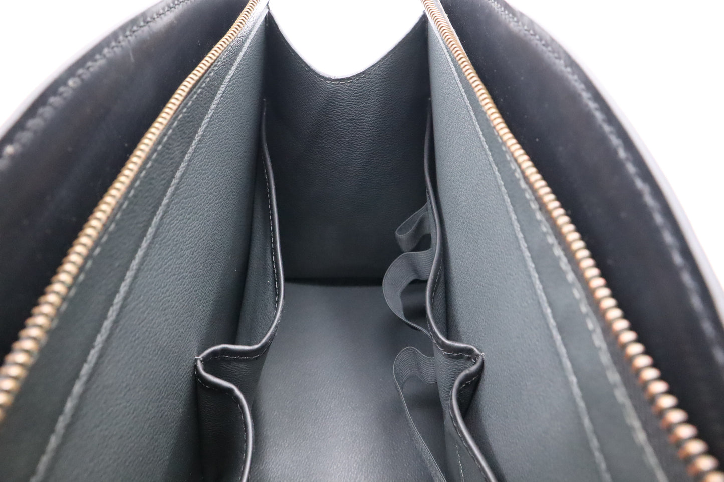 Louis Vuitton Riviera in Black Epi Leather