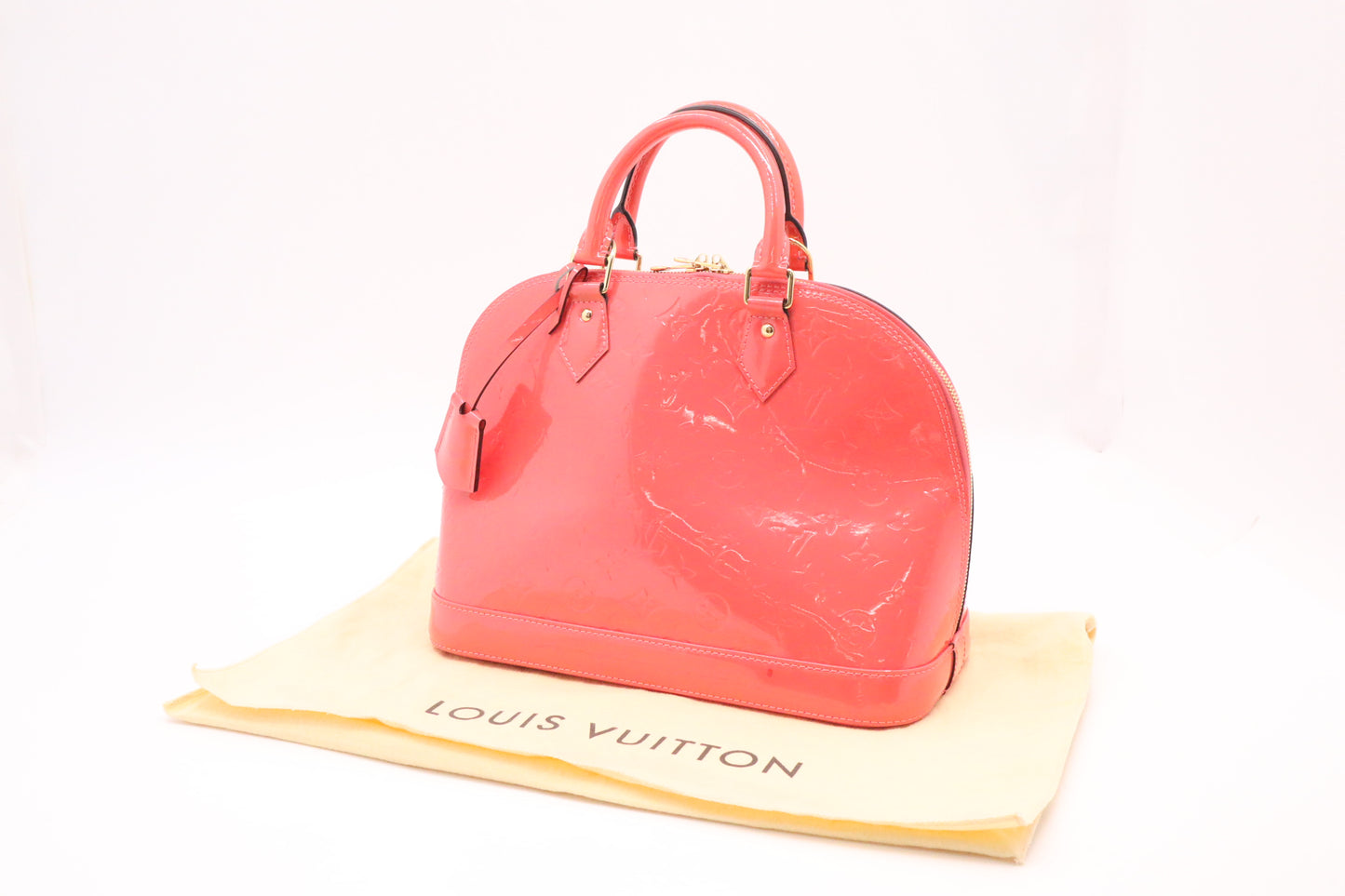 Louis Vuitton Alma PM in Rose Litchi Vernis Leather