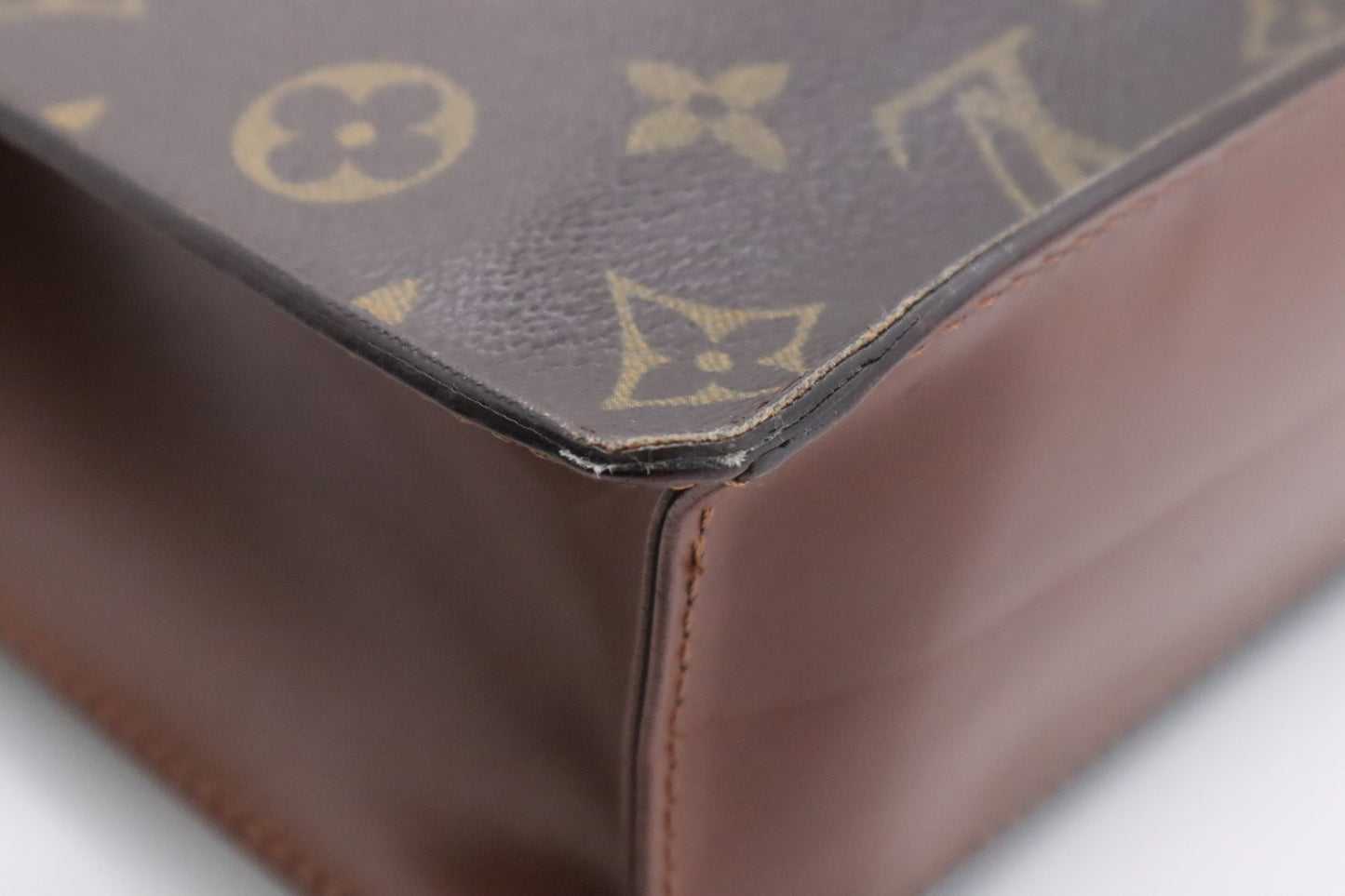 Louis Vuitton Monceau 28 in Monogram Canvas
