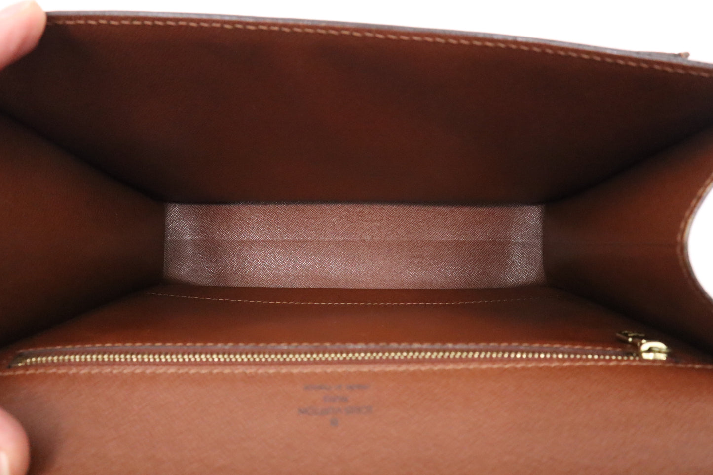 Louis Vuitton Monceau 28 in Monogram Canvas