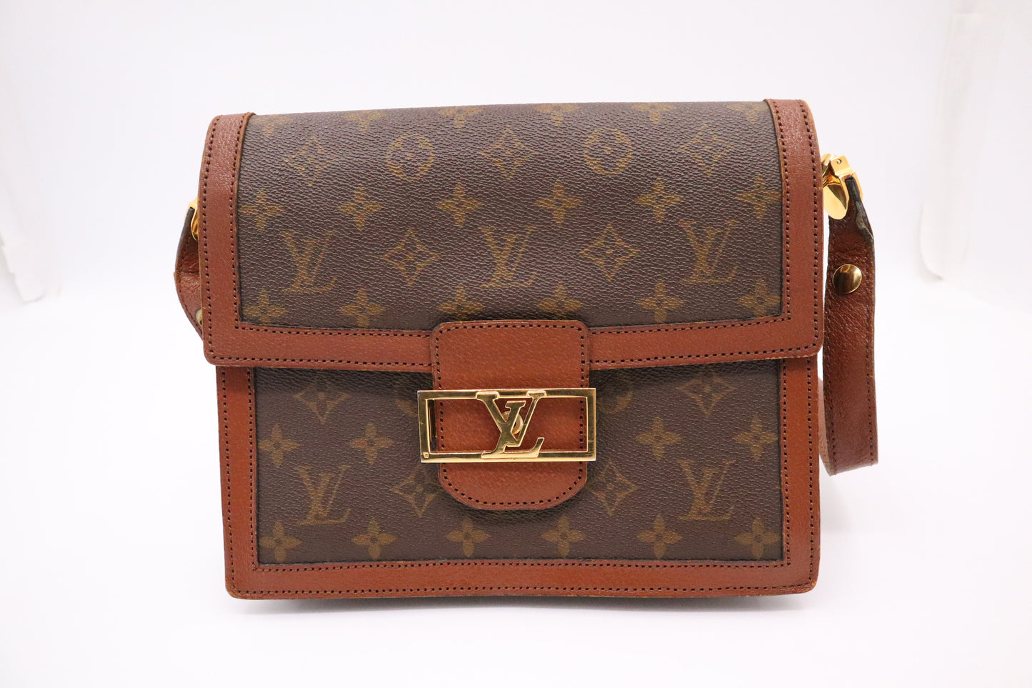 Louis Vuitton Sac Dauphine in Monogram Canvas