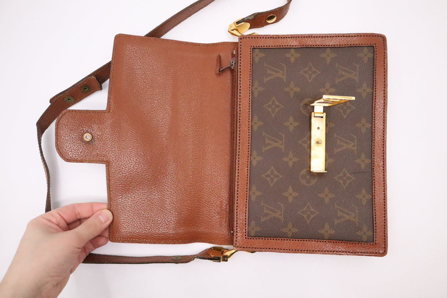 Louis Vuitton Sac Dauphine in Monogram Canvas