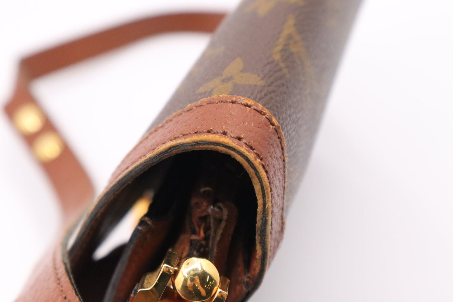Louis Vuitton Sac Dauphine in Monogram Canvas