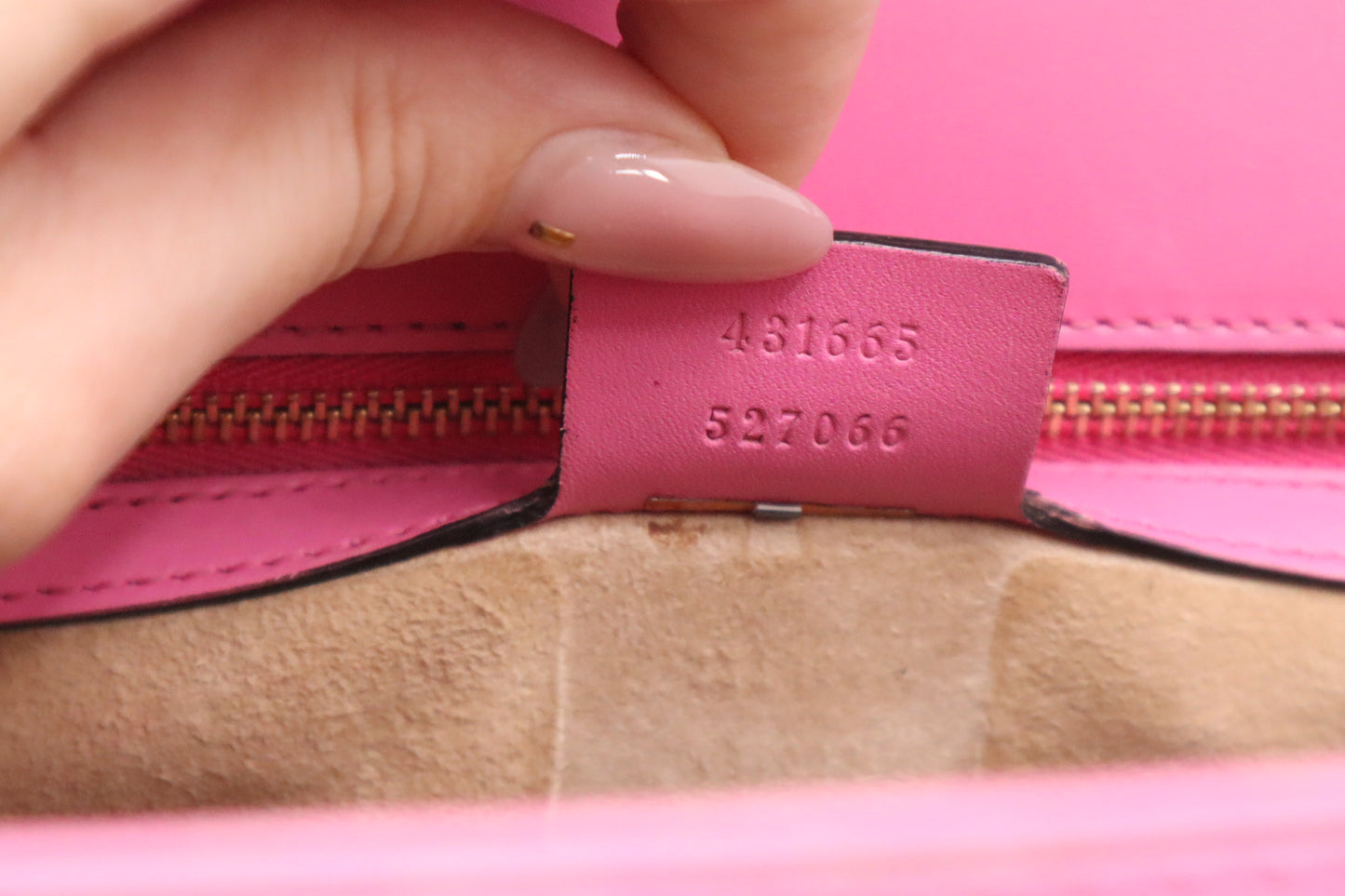 Gucci Slyvie Large in Pink Leather