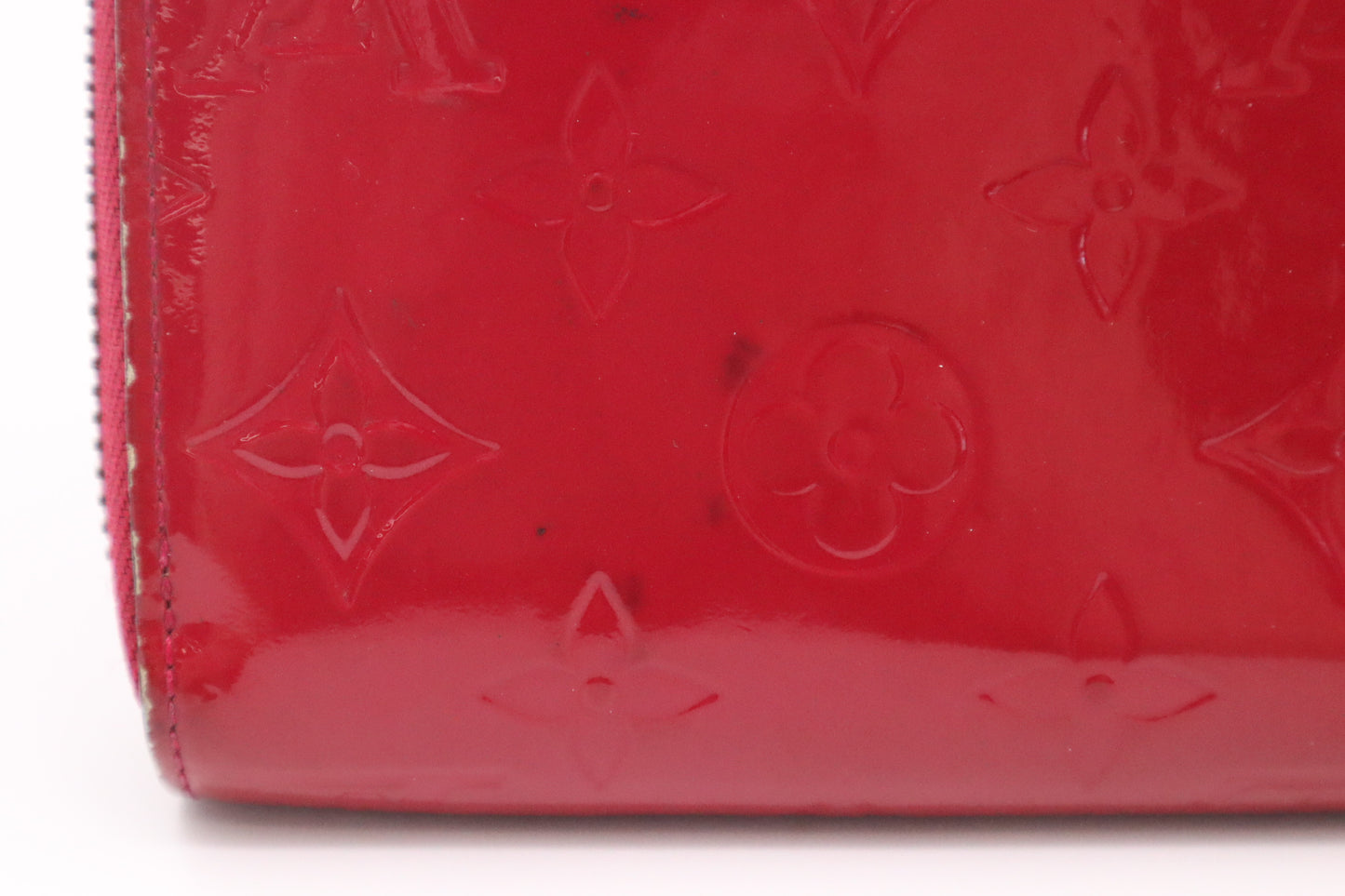 Louis Vuitton Zippy Wallet in Indian Rose Vernis Leather