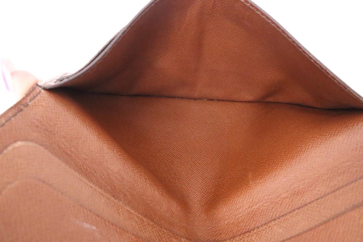 Louis Vuitton Bifold Wallet in Monogram Canvas