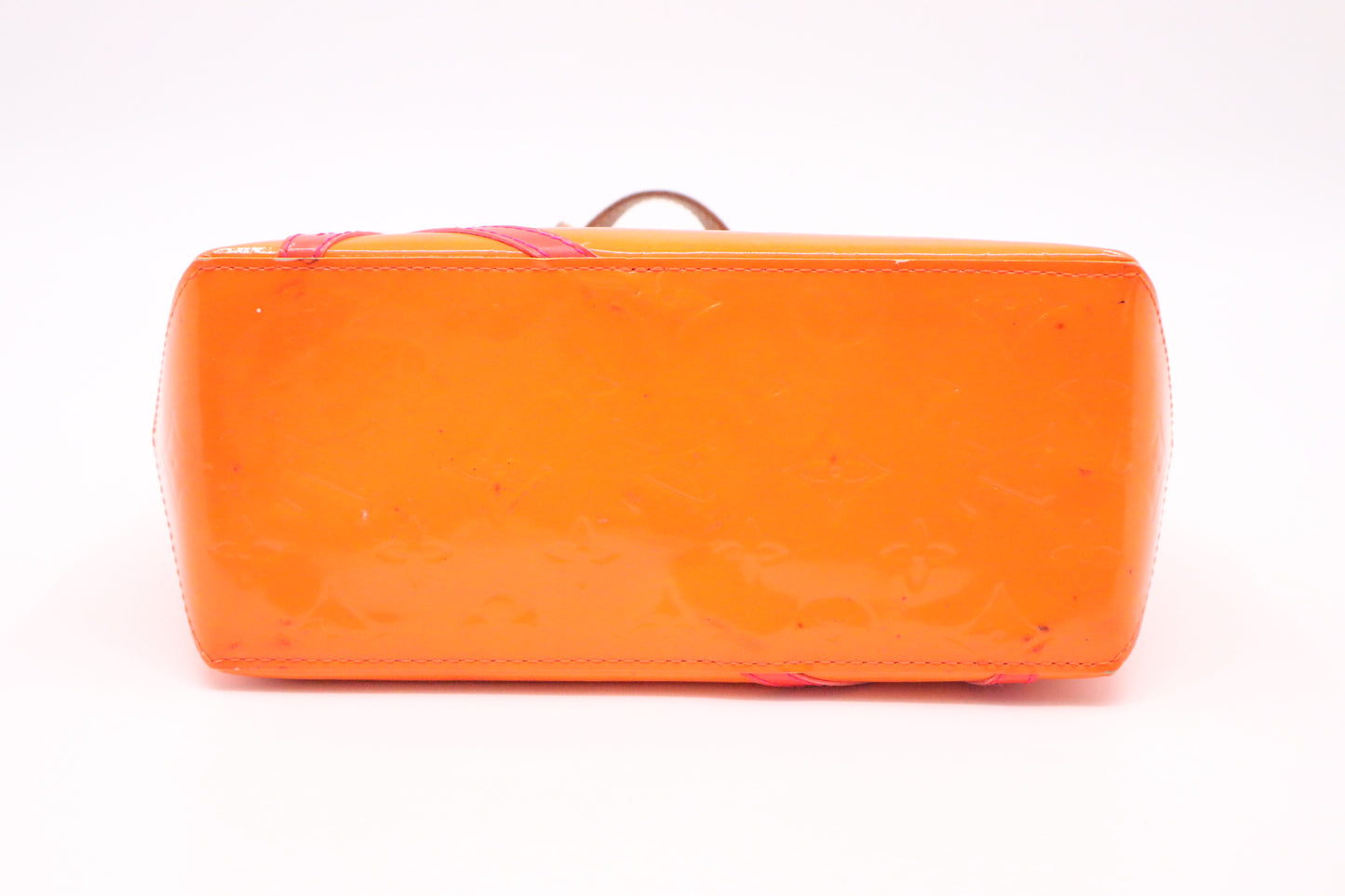 Louis Vuitton Reade PM in Orange Vernis