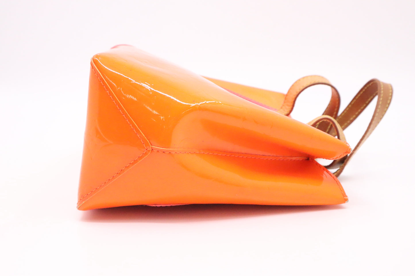 Louis Vuitton Reade PM in Orange Vernis