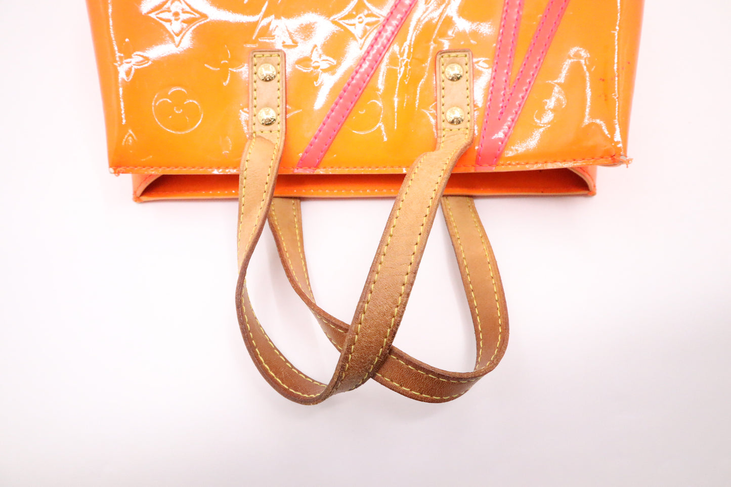 Louis Vuitton Reade PM in Orange Vernis