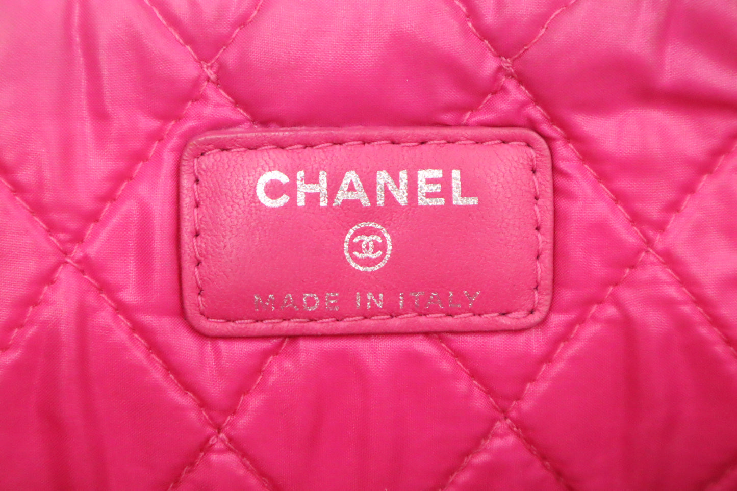 Chanel Medium O Case in Pink Matelasse Leather
