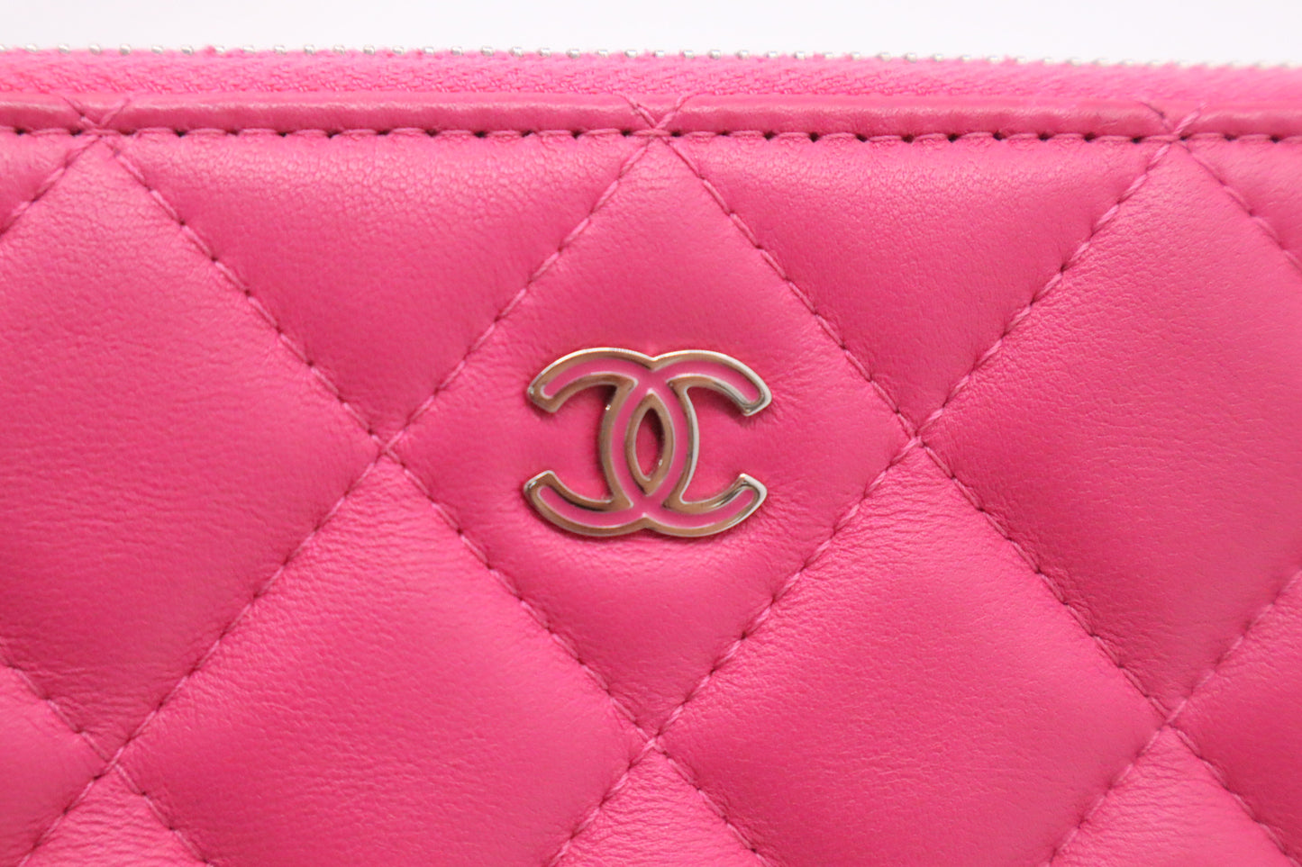 Chanel Medium O Case in Pink Matelasse Leather