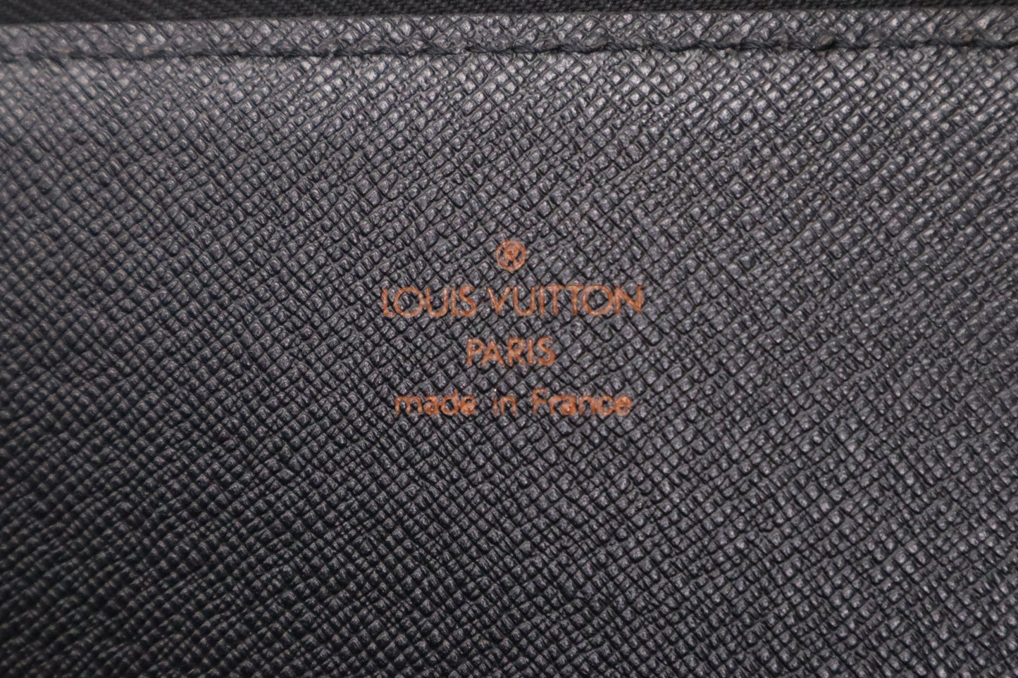 Louis Vuitton Poche Document in Black Epi Leather