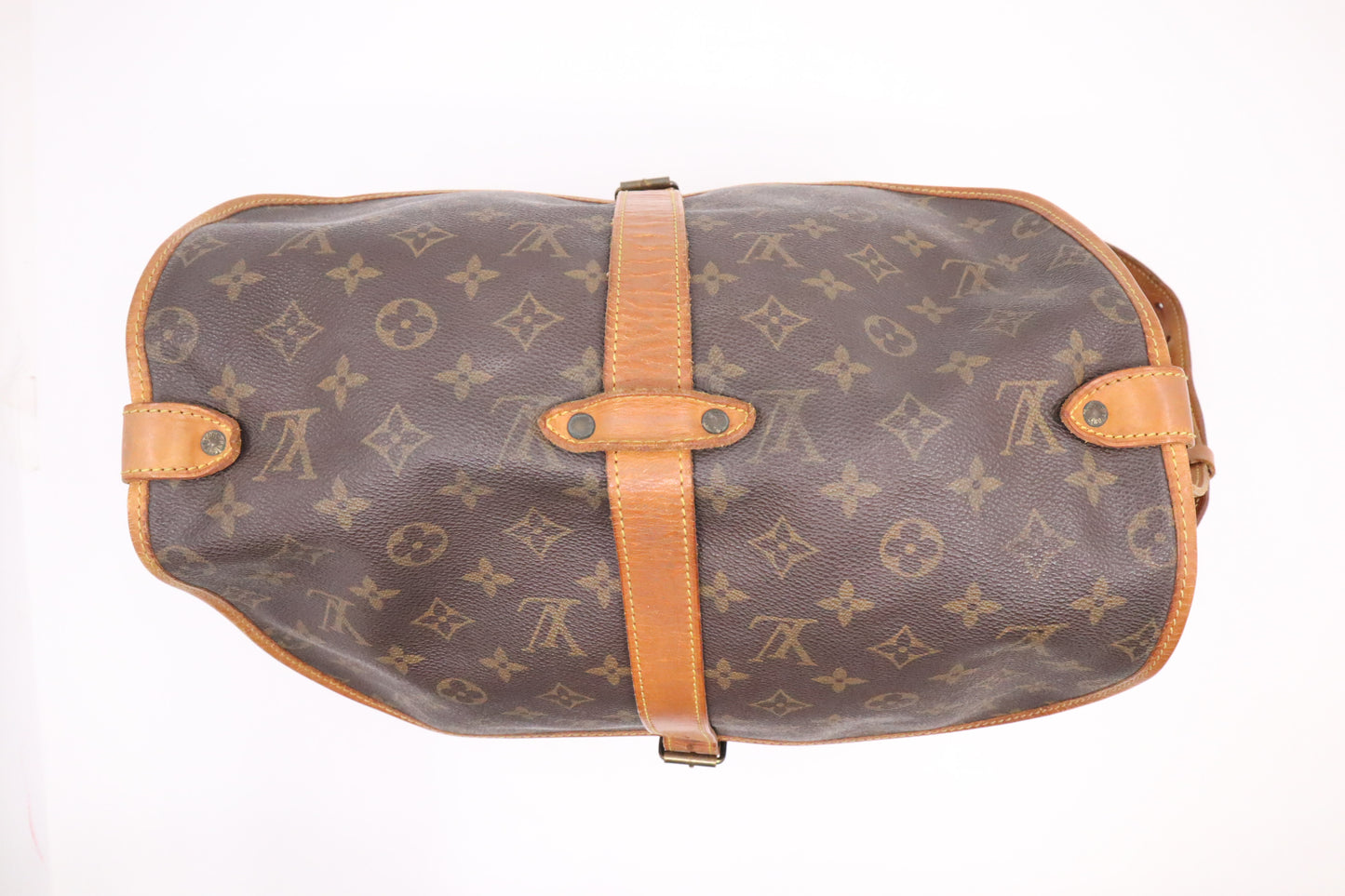 Louis Vuitton Saumur 35 in Monogram Canvas