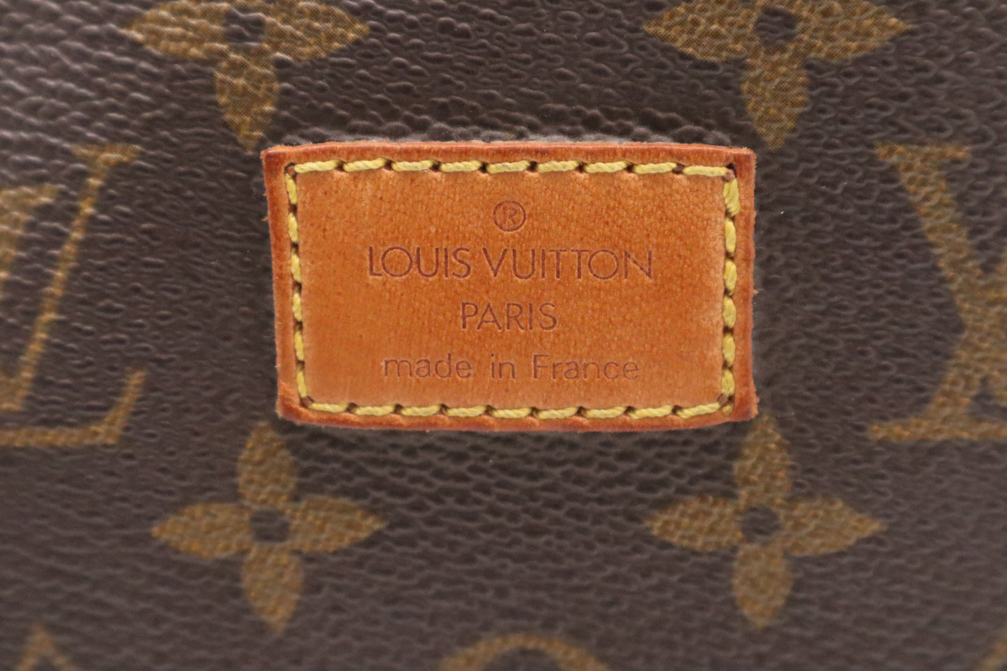 Louis Vuitton Saumur 35 in Monogram Canvas
