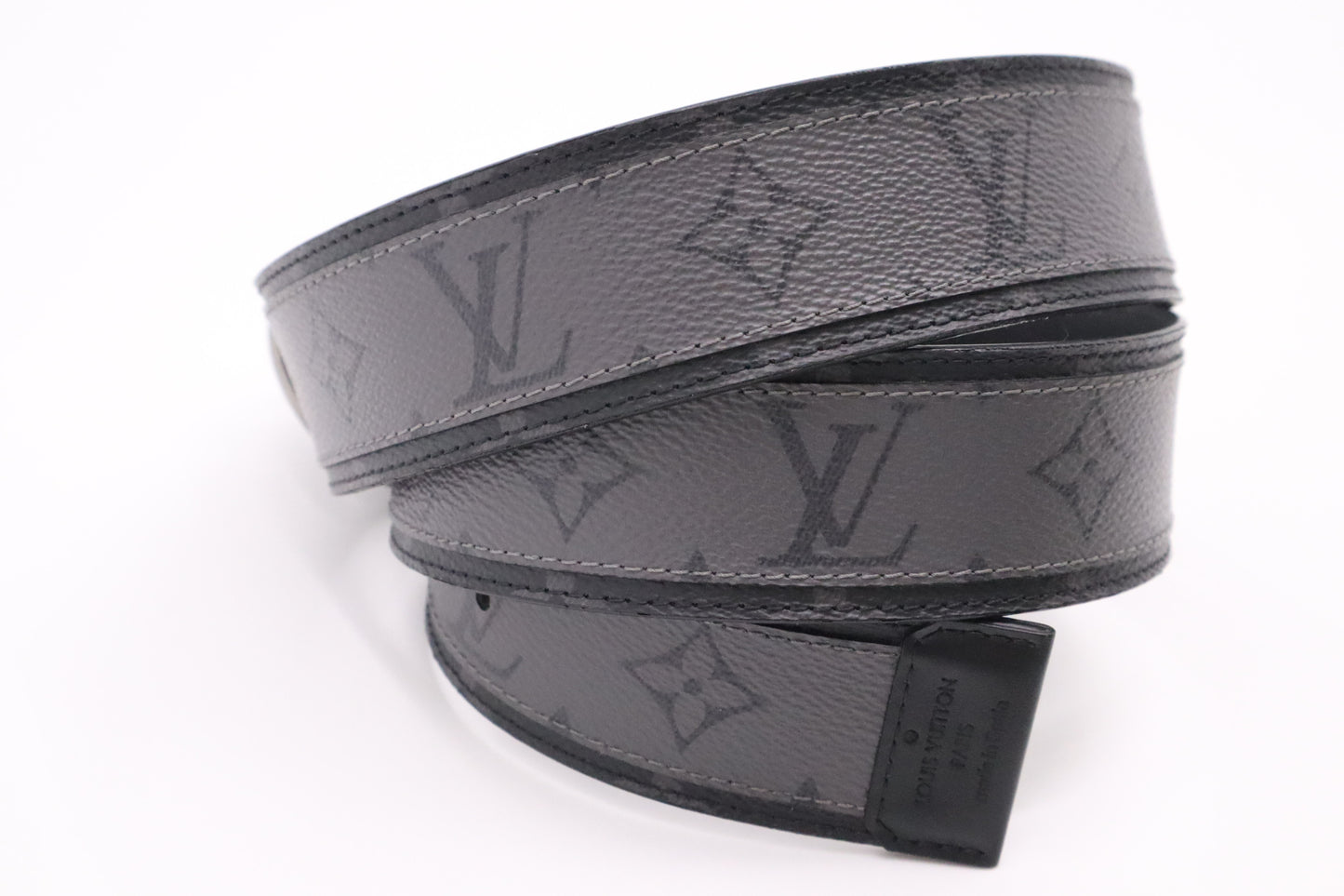 Louis Vuitton Belt in Reverse Eclipse Monogram Canvas