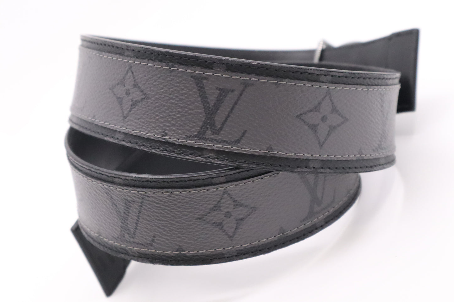 Louis Vuitton Belt in Reverse Eclipse Monogram Canvas