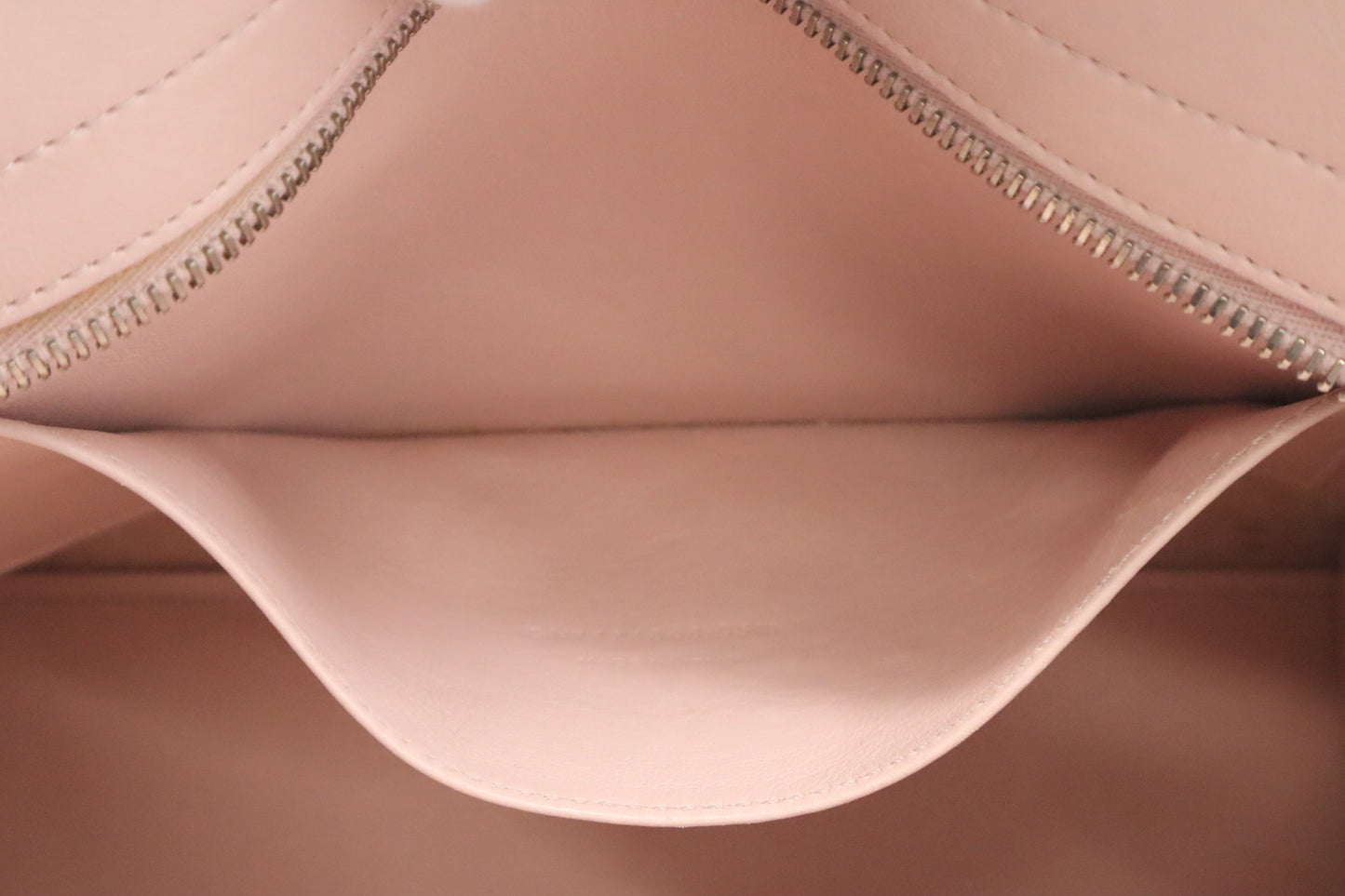 YSL Saint Laurent Baby Downtown Cabas in Pink Leather